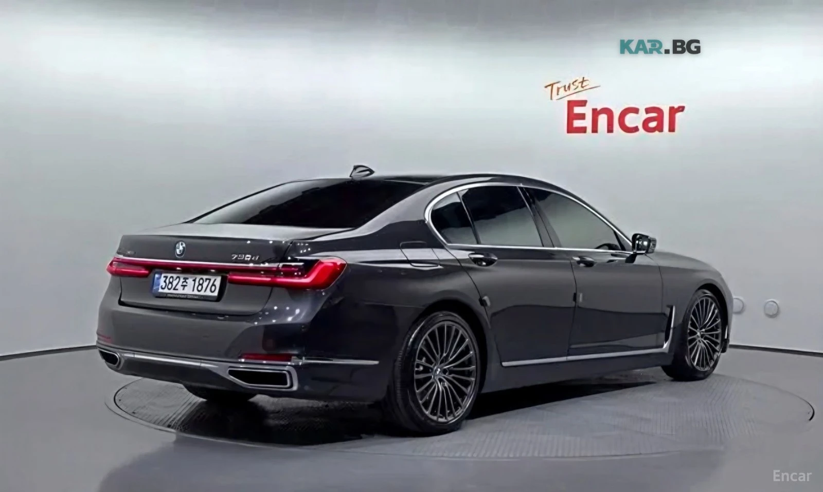 BMW 730 * MAX* PANO* 360* Ambient Light* Head-up* , снимка 2 - Автомобили и джипове - 55063105