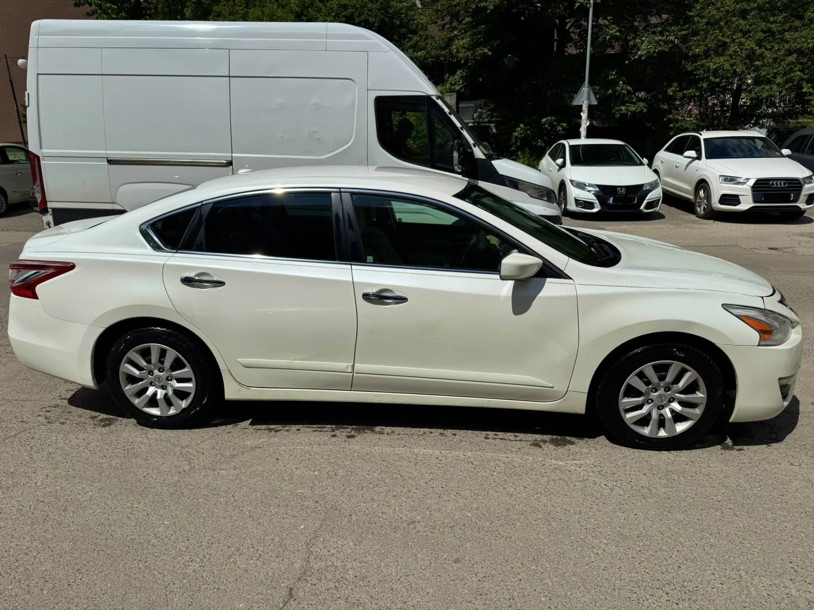 Nissan Altima, снимка 4 - Автомобили и джипове - 55090920