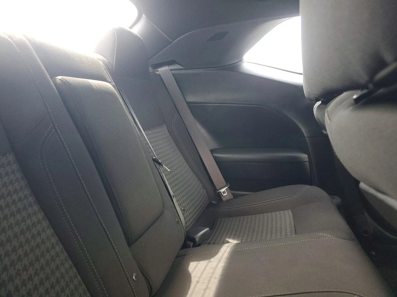 Dodge Challenger 3.6l Sxt, снимка 10 - Автомобили и джипове - 55107252