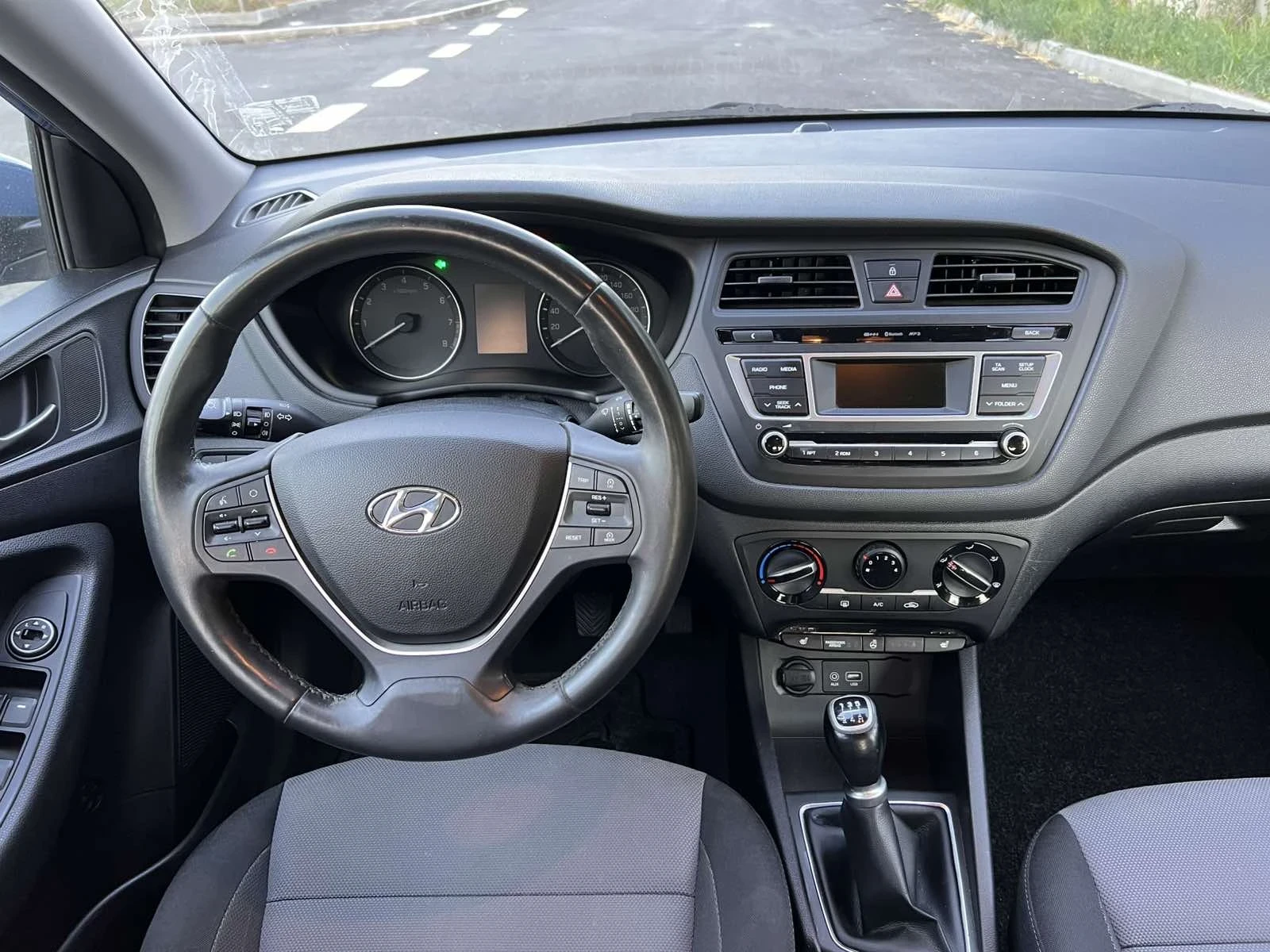 Hyundai I20 102k km, снимка 4 - Автомобили и джипове - 55125334