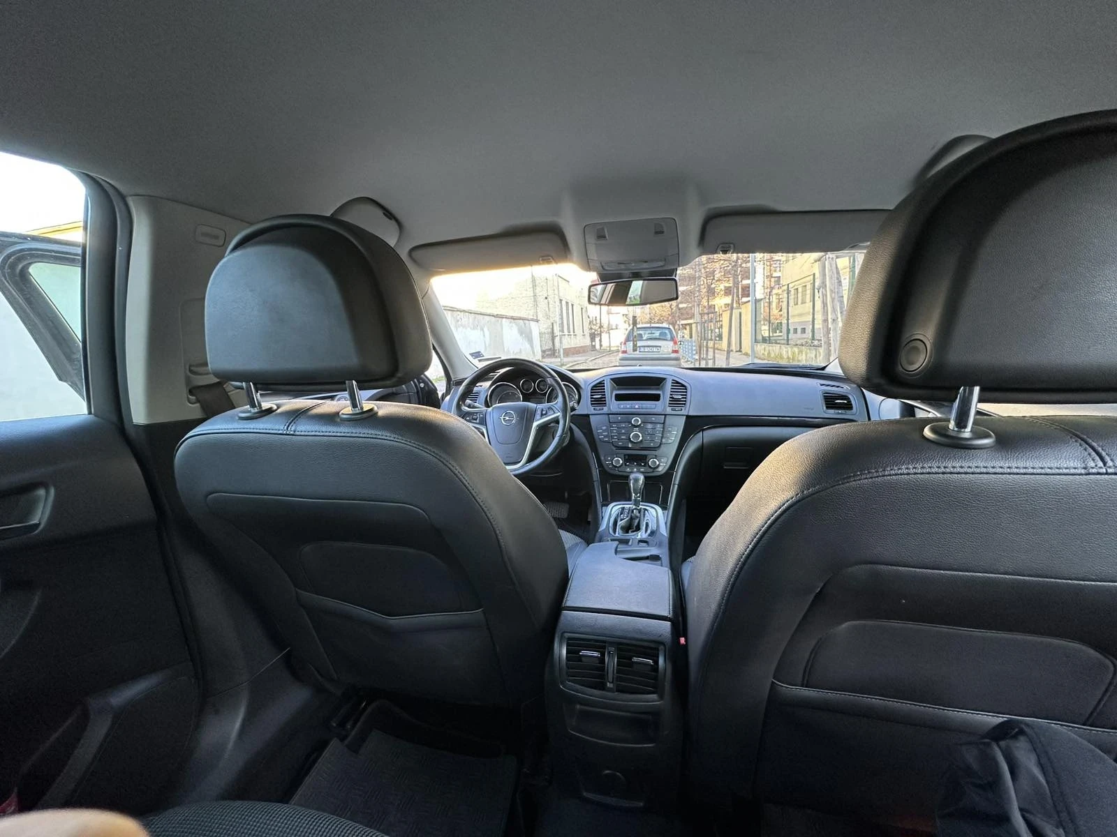 Opel Insignia, снимка 7 - Автомобили и джипове - 55138155