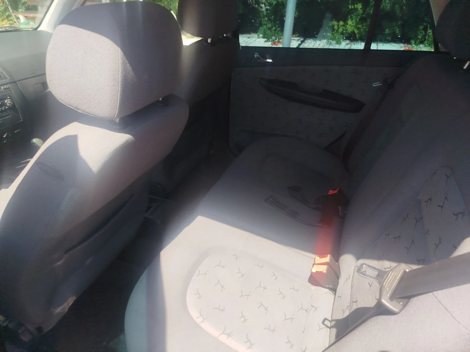 Skoda Fabia 1400, снимка 7 - Автомобили и джипове - 55578608