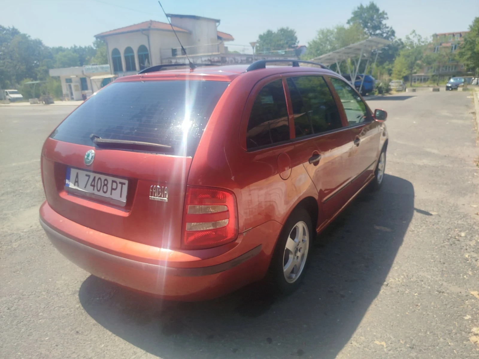 Skoda Fabia 1400, снимка 4 - Автомобили и джипове - 55578608