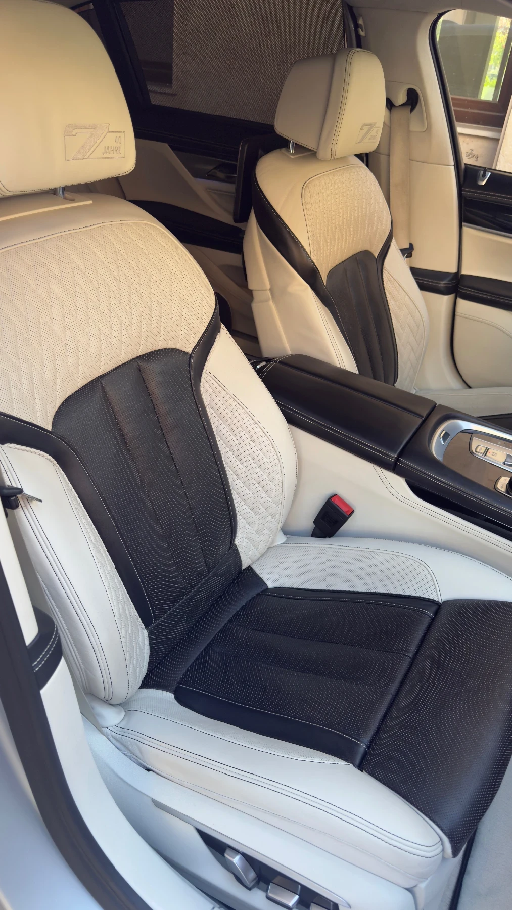 BMW 750 Li, снимка 7 - Автомобили и джипове - 55677942
