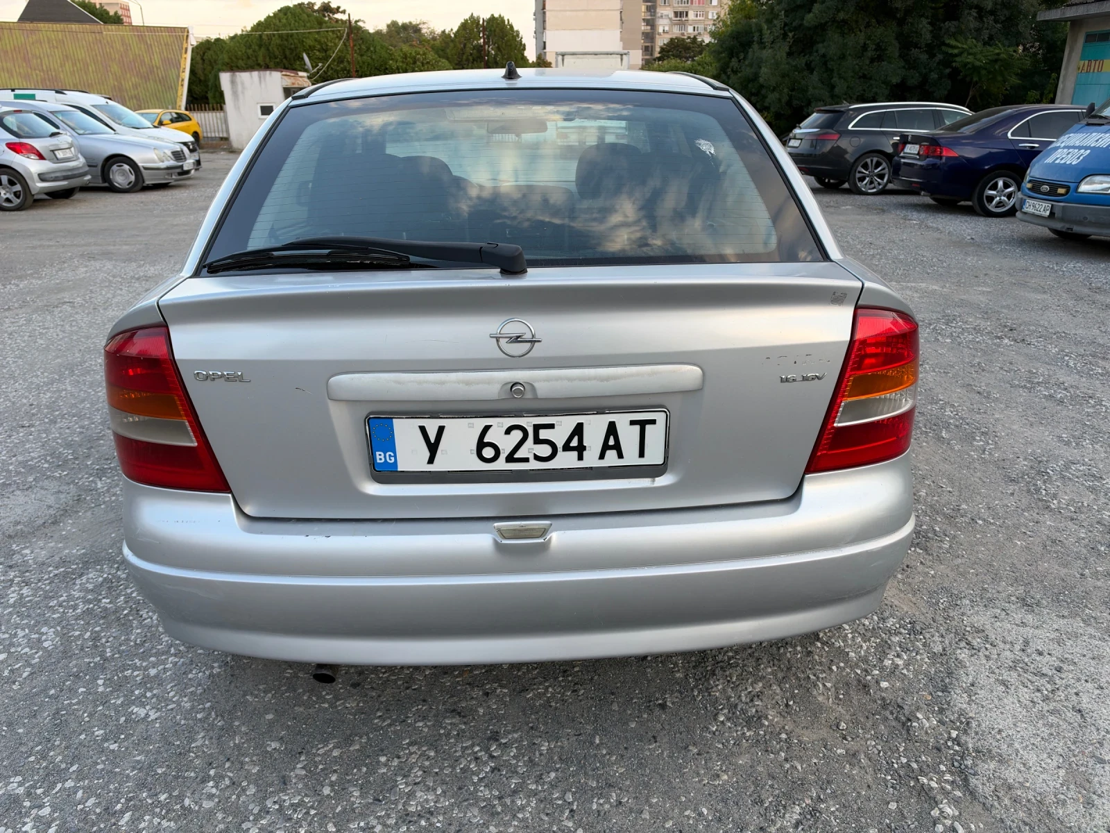 Opel Astra Газ - Климатик, снимка 4 - Автомобили и джипове - 56166941