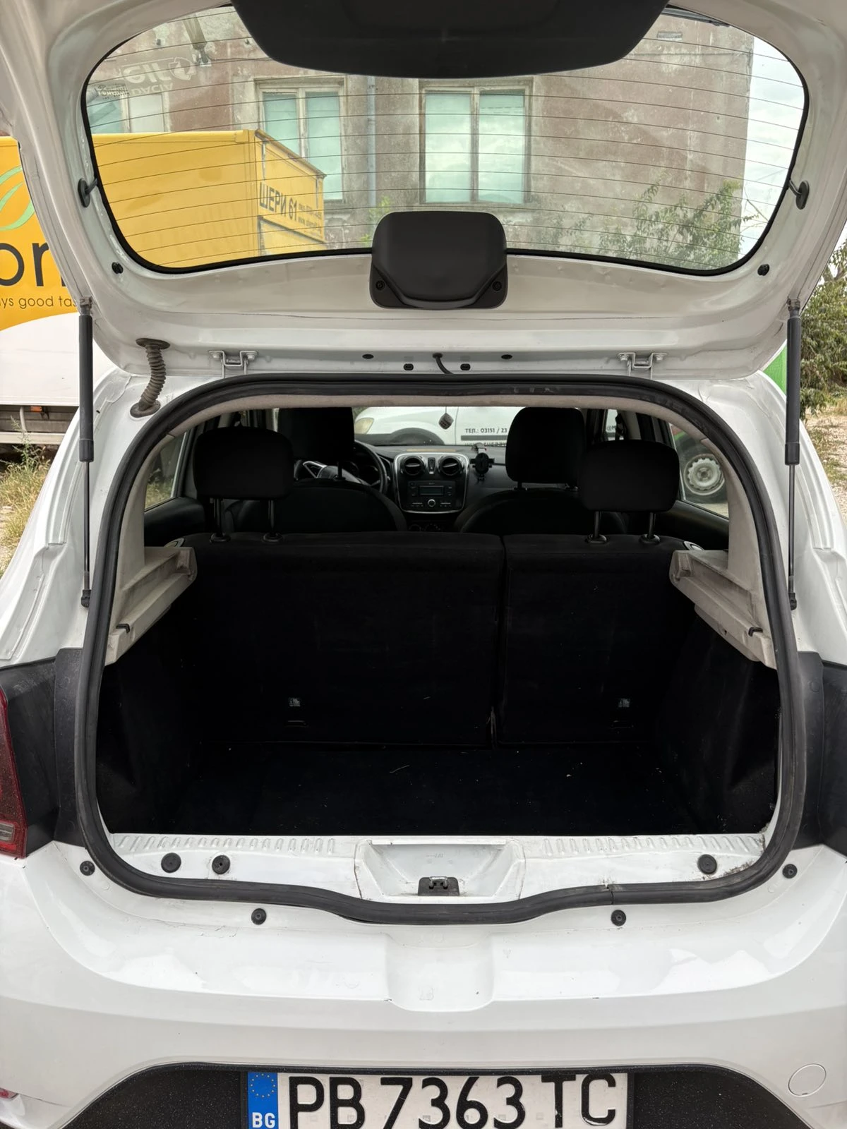 Dacia Sandero, снимка 10 - Автомобили и джипове - 56221389