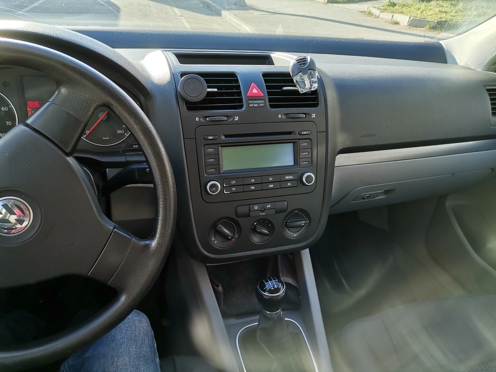 VW Jetta, снимка 6 - Автомобили и джипове - 56480797