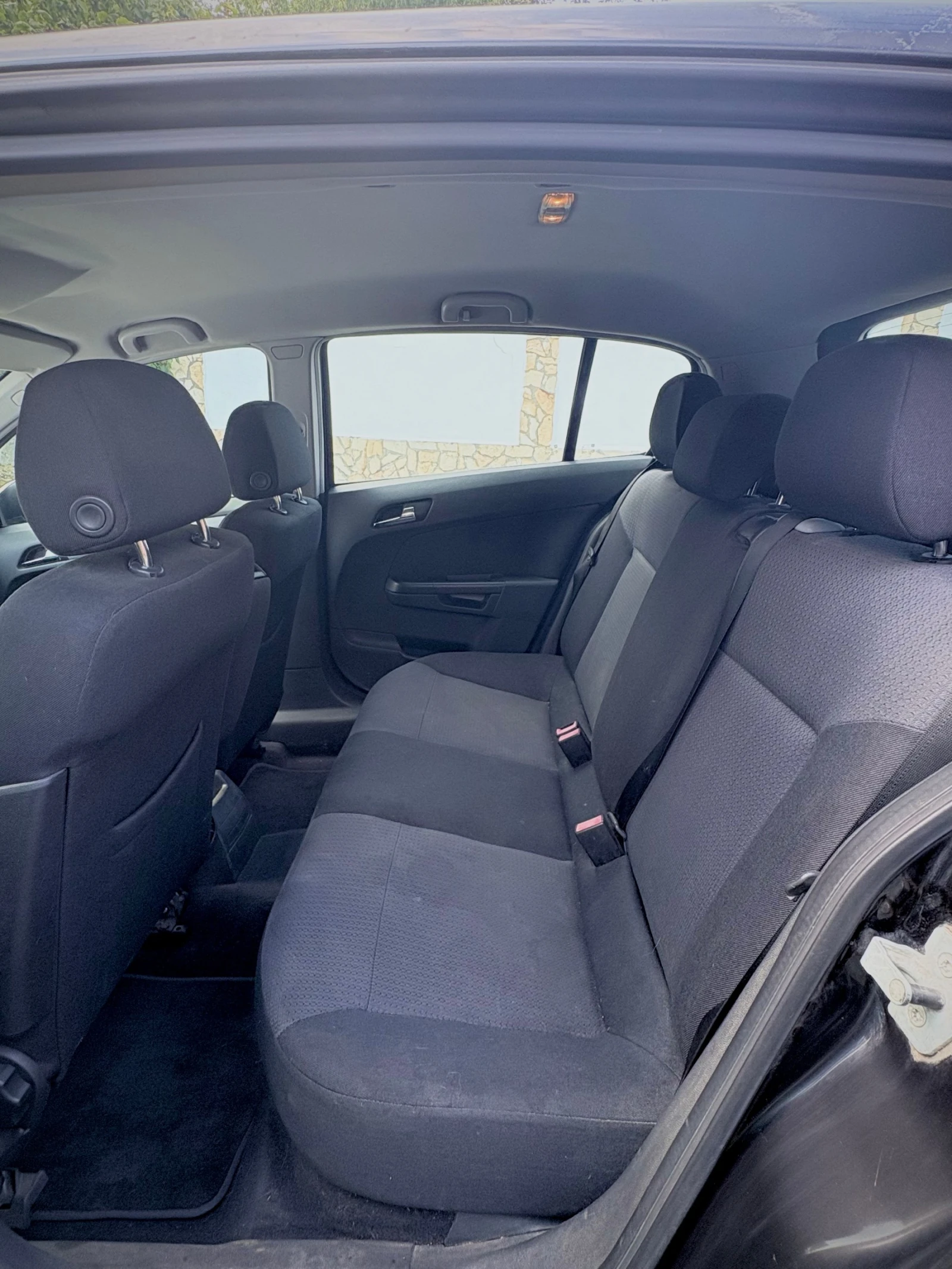 Opel Astra H, снимка 8 - Автомобили и джипове - 56728107