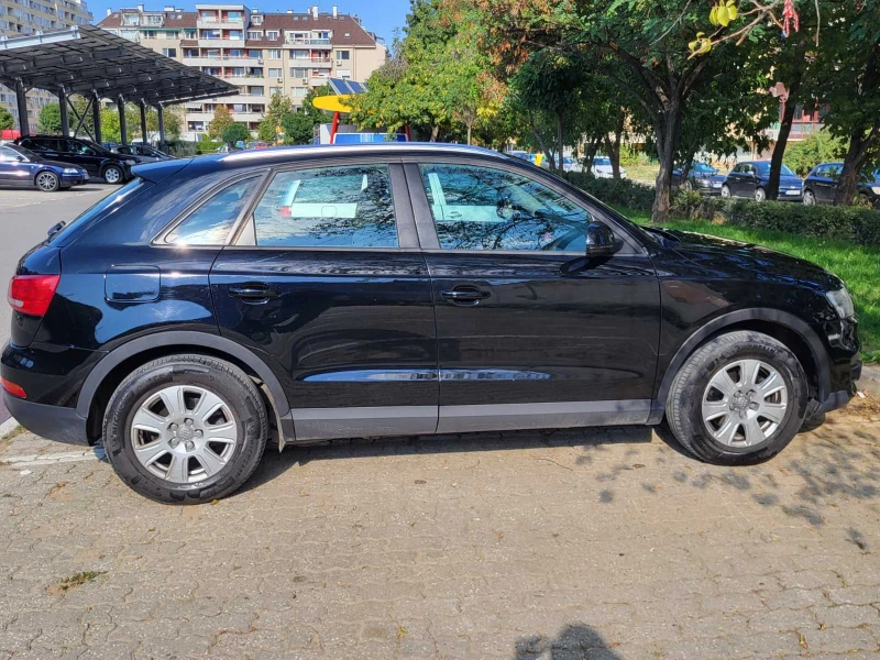 Audi Q3 2.0 TSFI, снимка 8 - Автомобили и джипове - 47334462