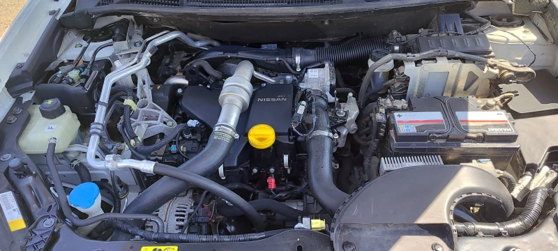 Nissan Qashqai 1.5DCI-110к.с. 2011г, снимка 15 - Автомобили и джипове - 50130216
