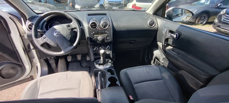 Nissan Qashqai 1.5DCI-110к.с. 2011г, снимка 9 - Автомобили и джипове - 50130216