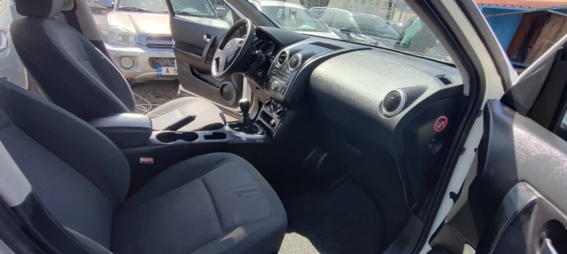 Nissan Qashqai 1.5DCI-110к.с. 2011г, снимка 11 - Автомобили и джипове - 50130216
