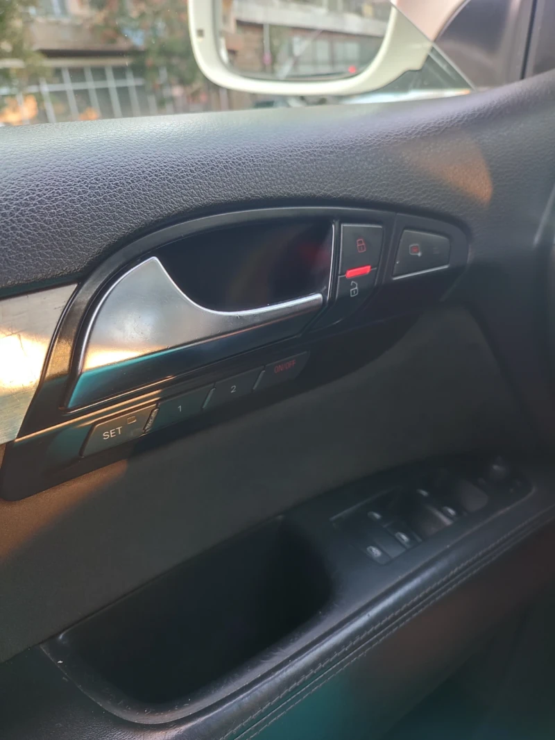 Audi Q7 S-LINE, снимка 12 - Автомобили и джипове - 52203632