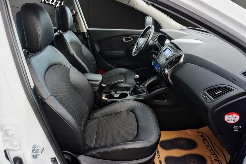 Hyundai IX35 1.7CRDI COMFORT , снимка 12 - Автомобили и джипове - 52614320
