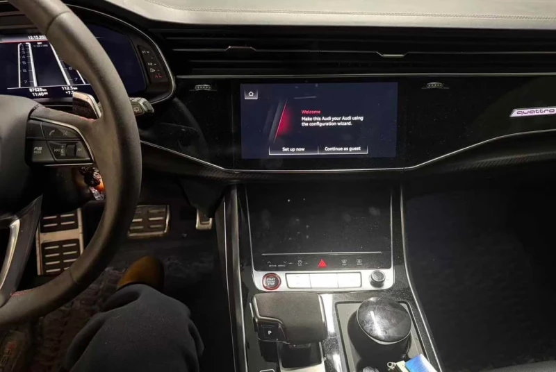 Audi RSQ8 * 4.0 TFSI quattro * CARFAX * БЕЗ ПЪРВОНАЧАЛНА ВНО, снимка 8 - Автомобили и джипове - 52959420