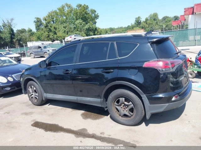 Toyota Rav4 LE, снимка 14 - Автомобили и джипове - 47953938