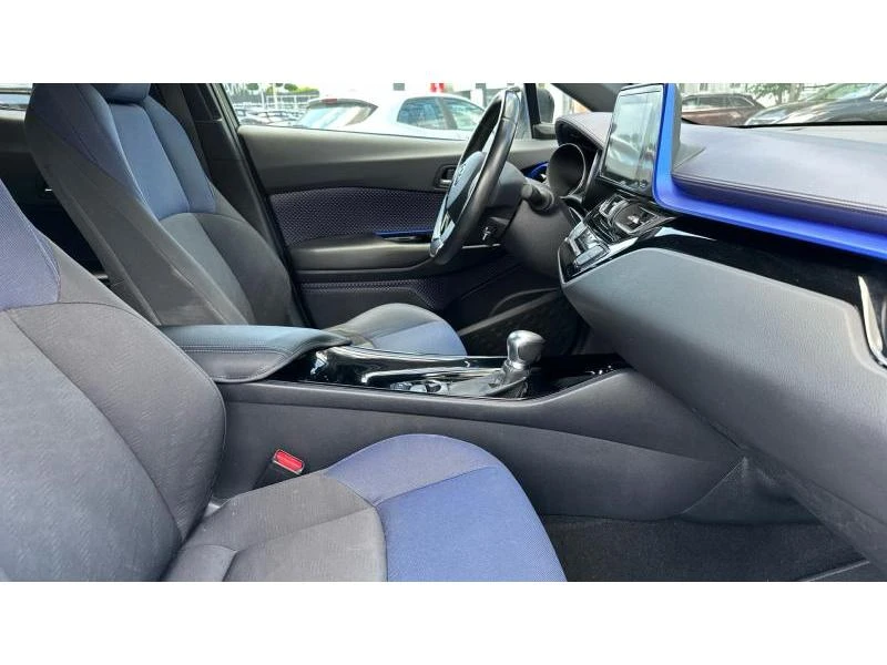 Toyota C-HR C-HR 1.8 HSD GRAPHIC - изображение 6