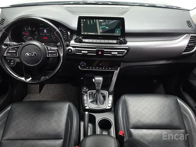 Kia Seltos 1.6 2WD, снимка 4 - Автомобили и джипове - 55682577