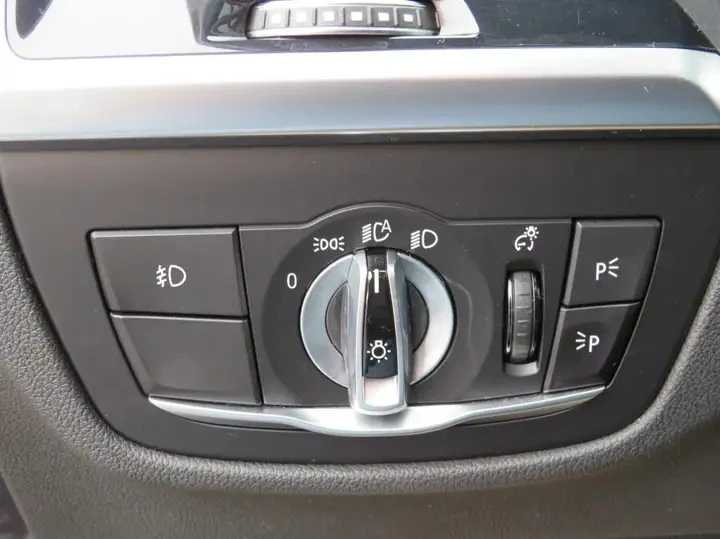 BMW X4 Automatic, снимка 17 - Автомобили и джипове - 56010752