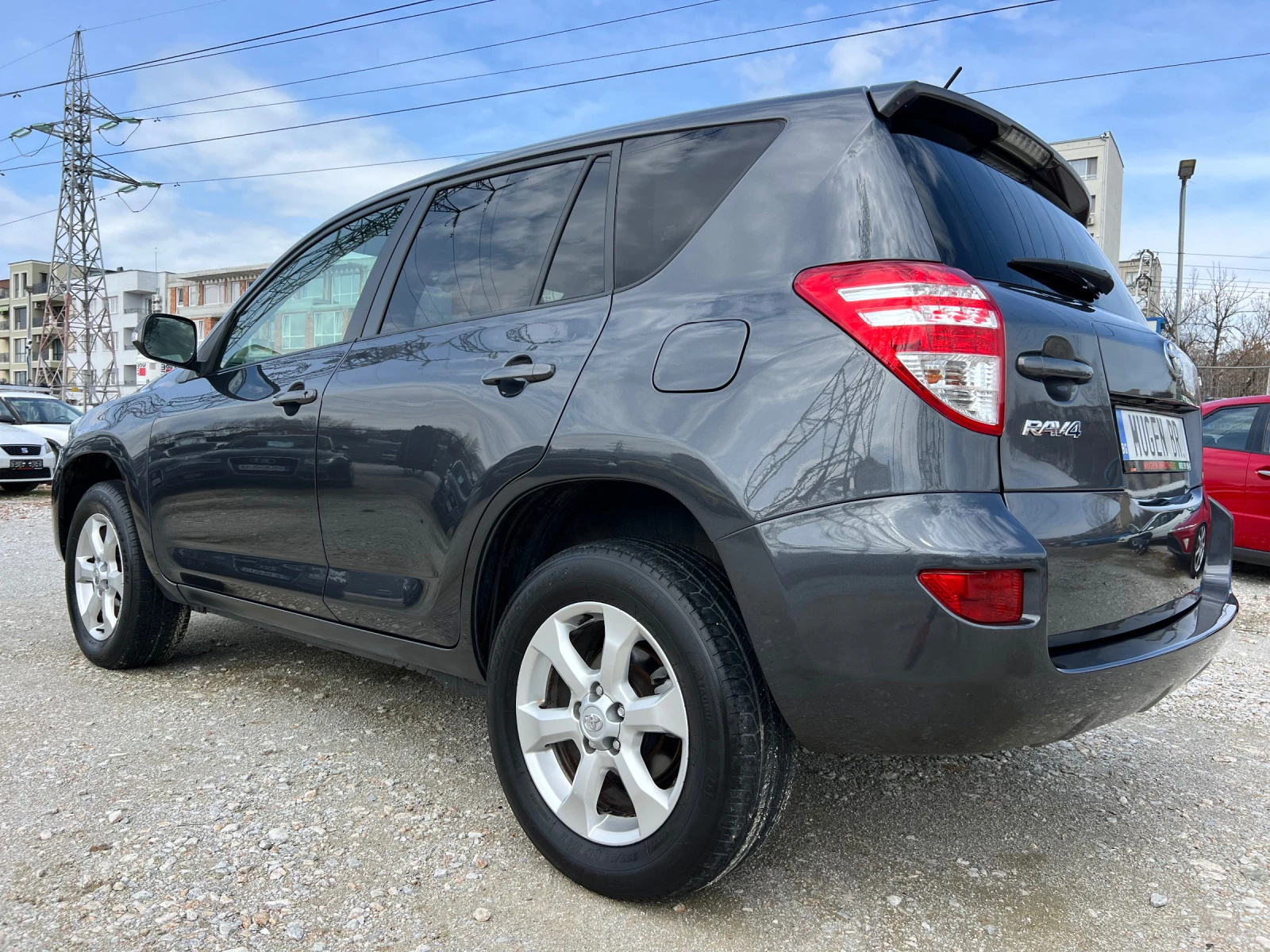 Toyota Rav4 БЕНЗИН-ГАЗ / 4х4 / 2010 / ИТАЛИЯ - изображение 6