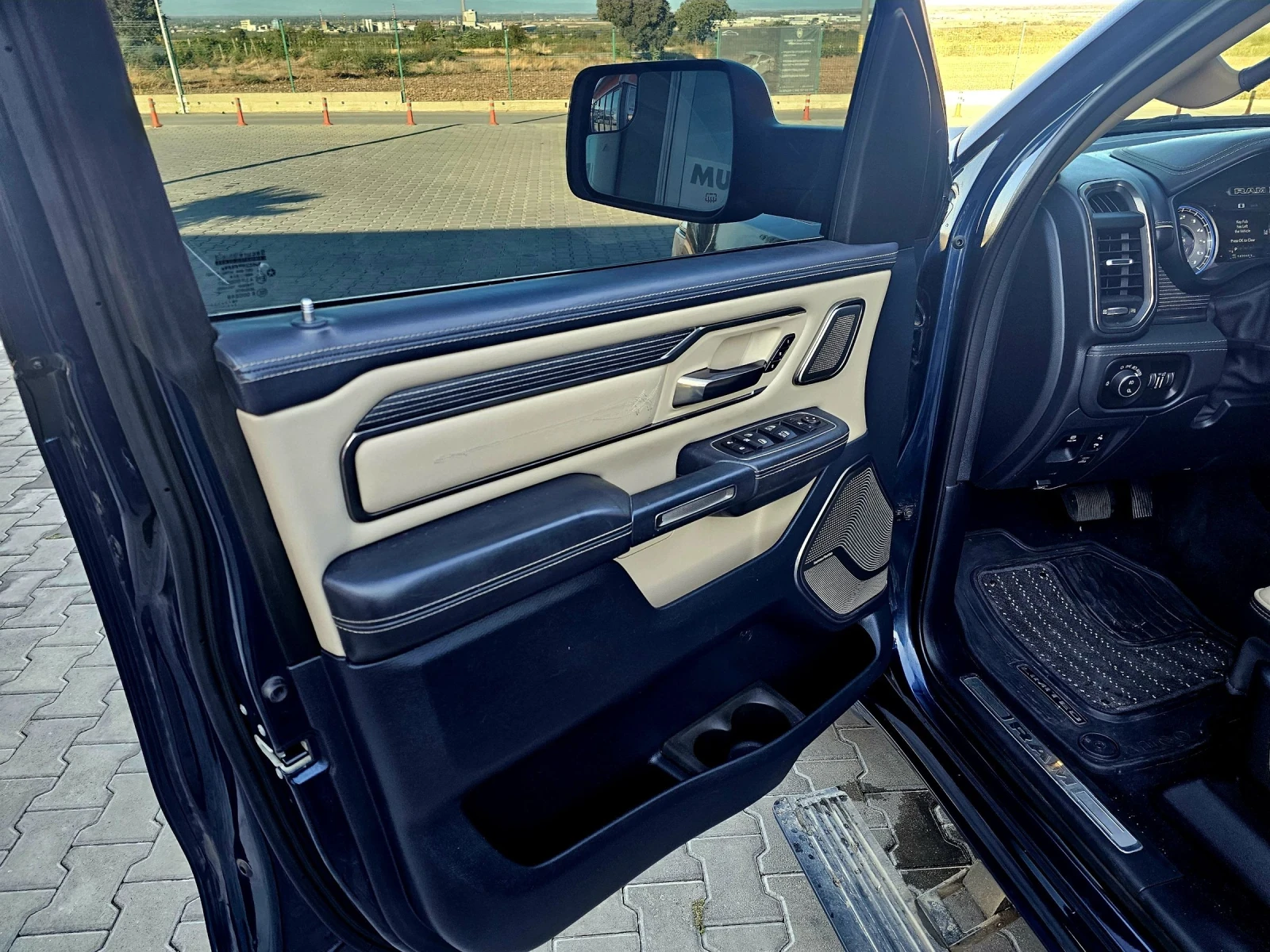 Dodge RAM 1500 5.7 eTorque Limited+ LPG | Mobile.bg   15