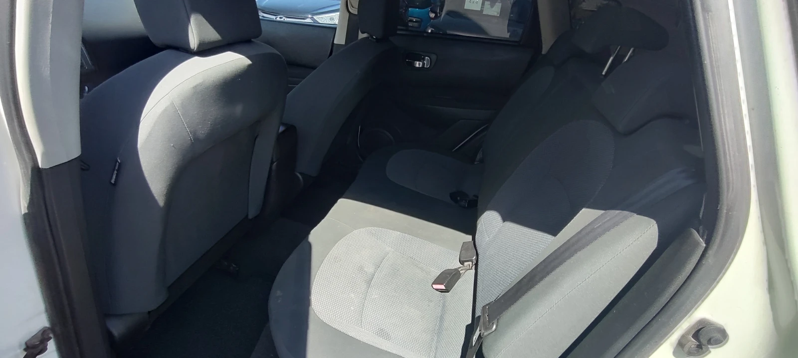 Nissan Qashqai 1.5DCI-110к.с. 2011г - изображение 8