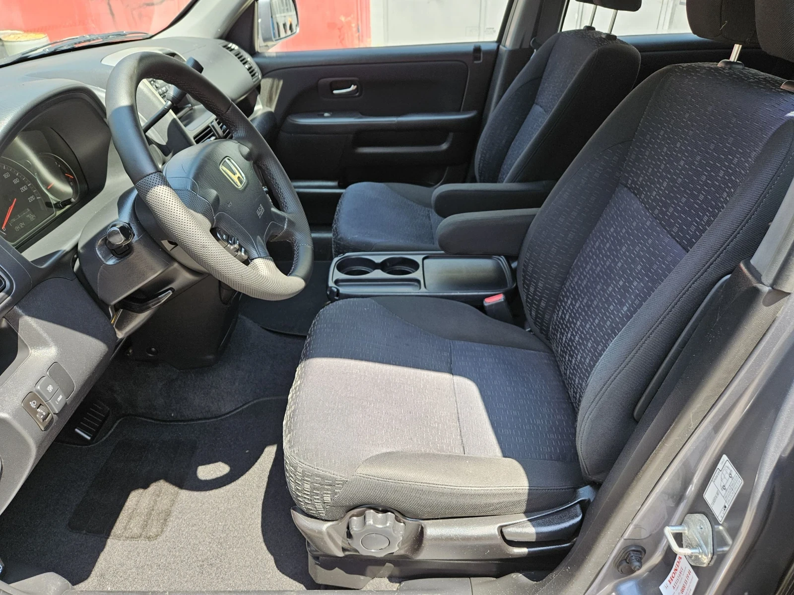 Honda Cr-v 2.0 i-Vtec 4x4 Facelift Automat 134 125km - изображение 8