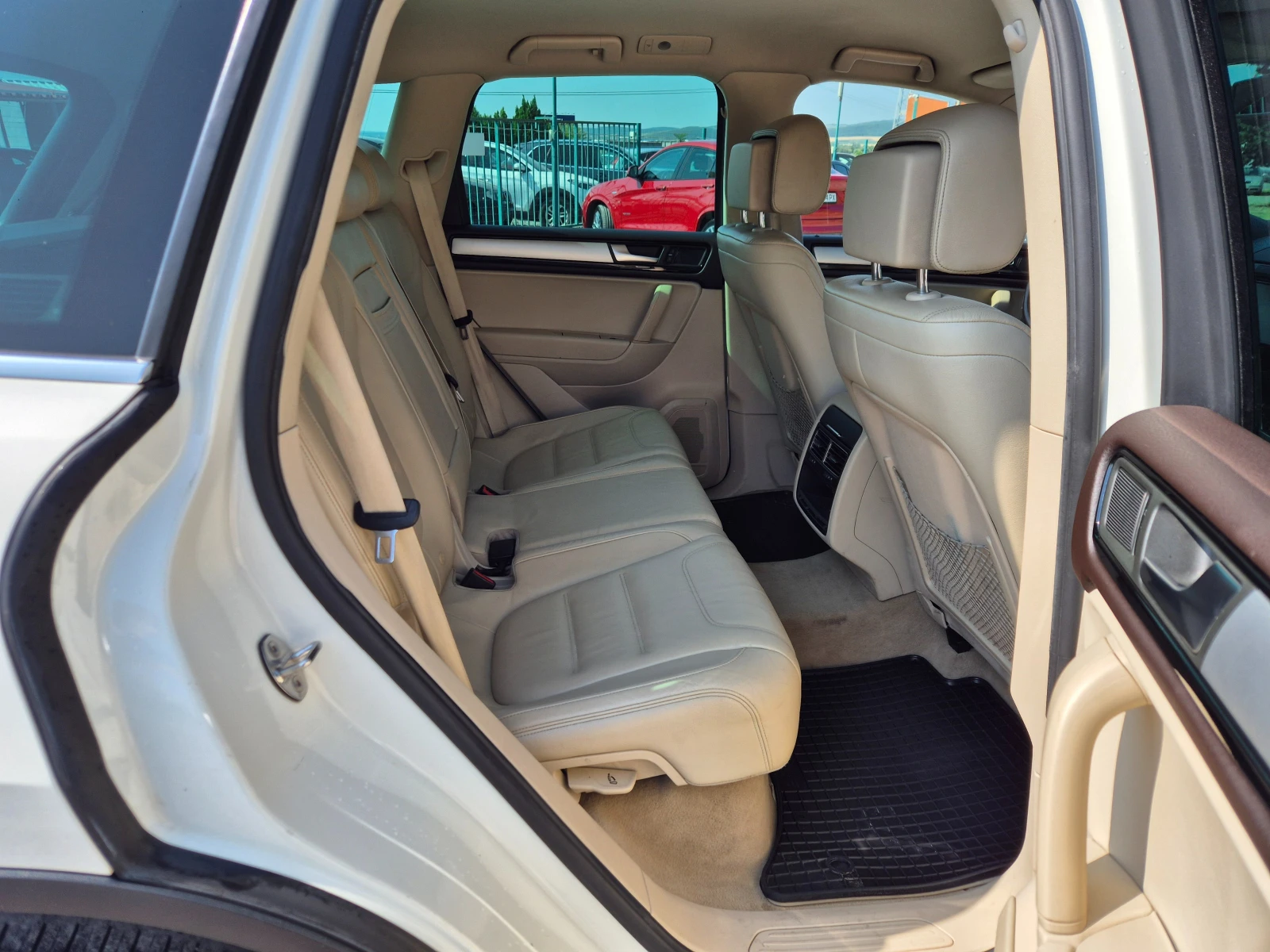 VW Touareg 3.0TDI  - изображение 10
