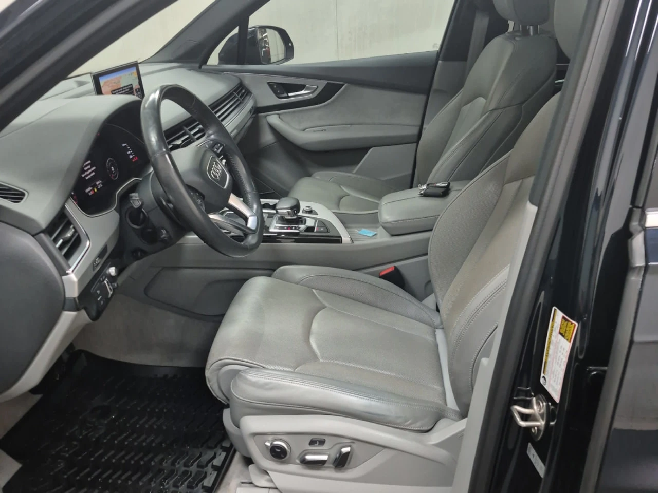 Audi Q7 * АВТО КРЕДИТ* ЦЕНА ДО БГ * CARFAX *  - изображение 5