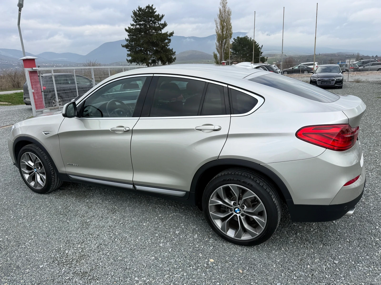 BMW X4 (KATO НОВА)^(X-Drive) - изображение 9