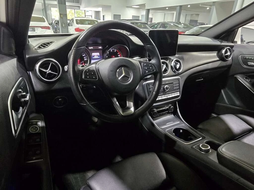 Mercedes-Benz GLA * GLA250 4M * CARFAX * ЦЕНА ДО БГ - изображение 8