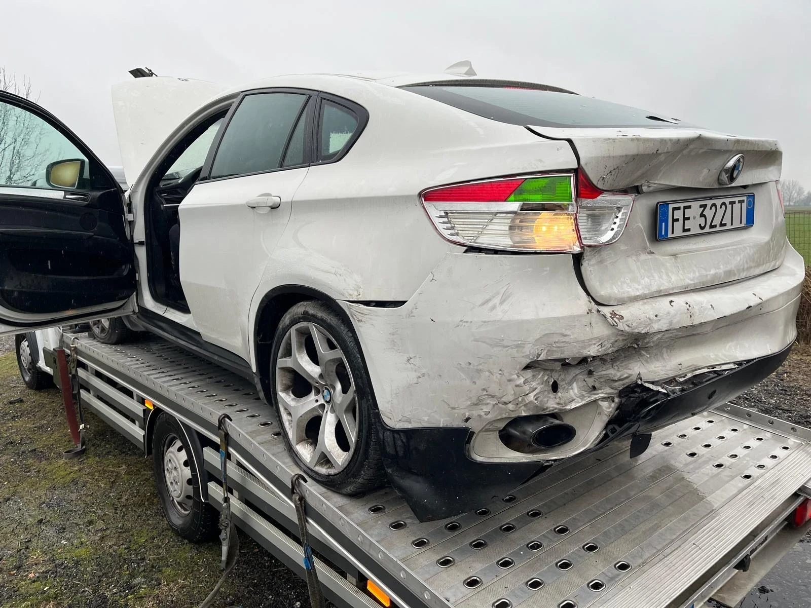 BMW X6 3.5д - изображение 10