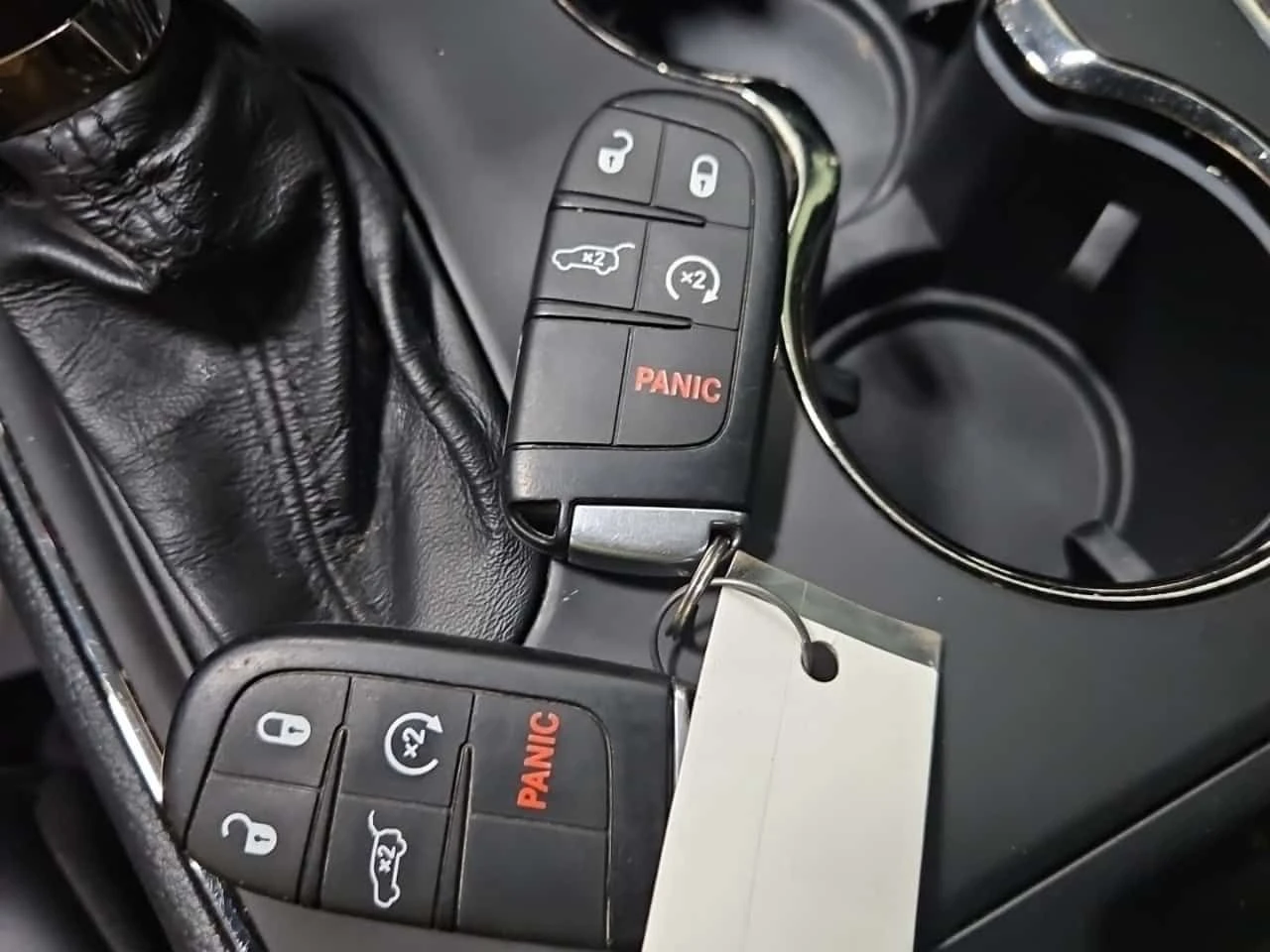 Dodge Durango R/T /CARFAX/Подгрев/Обдух/2 ключа - изображение 7