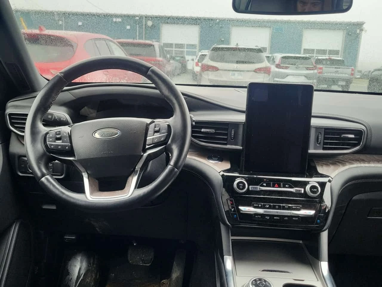 Ford Explorer * PLATINUM * CARFAX * Без инциденти * 55k km! * , снимка 5 - Автомобили и джипове - 54547422