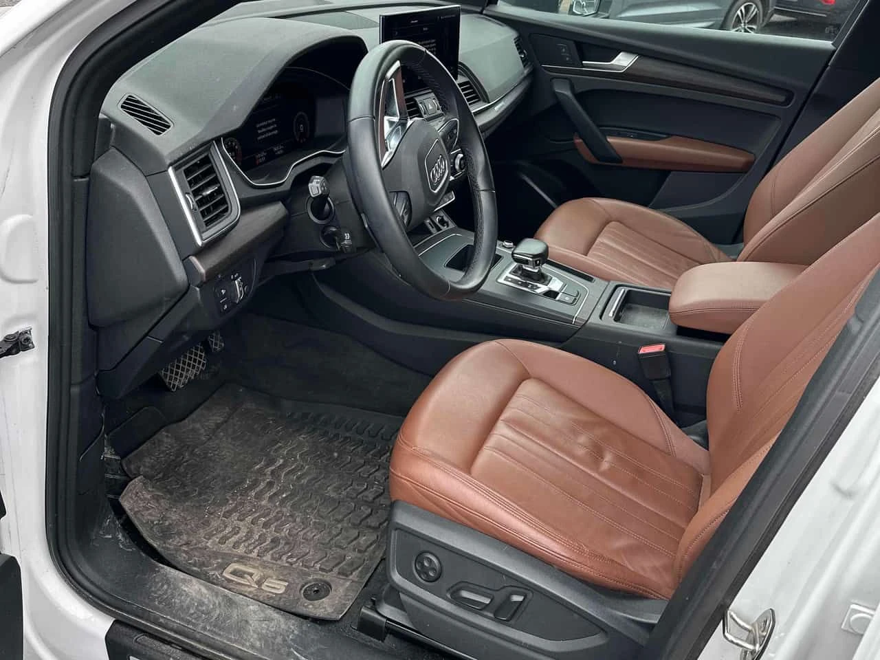 Audi Q5 * Progressiv * CARFAX * ЦЕНА ДО БГ, снимка 6 - Автомобили и джипове - 54606095