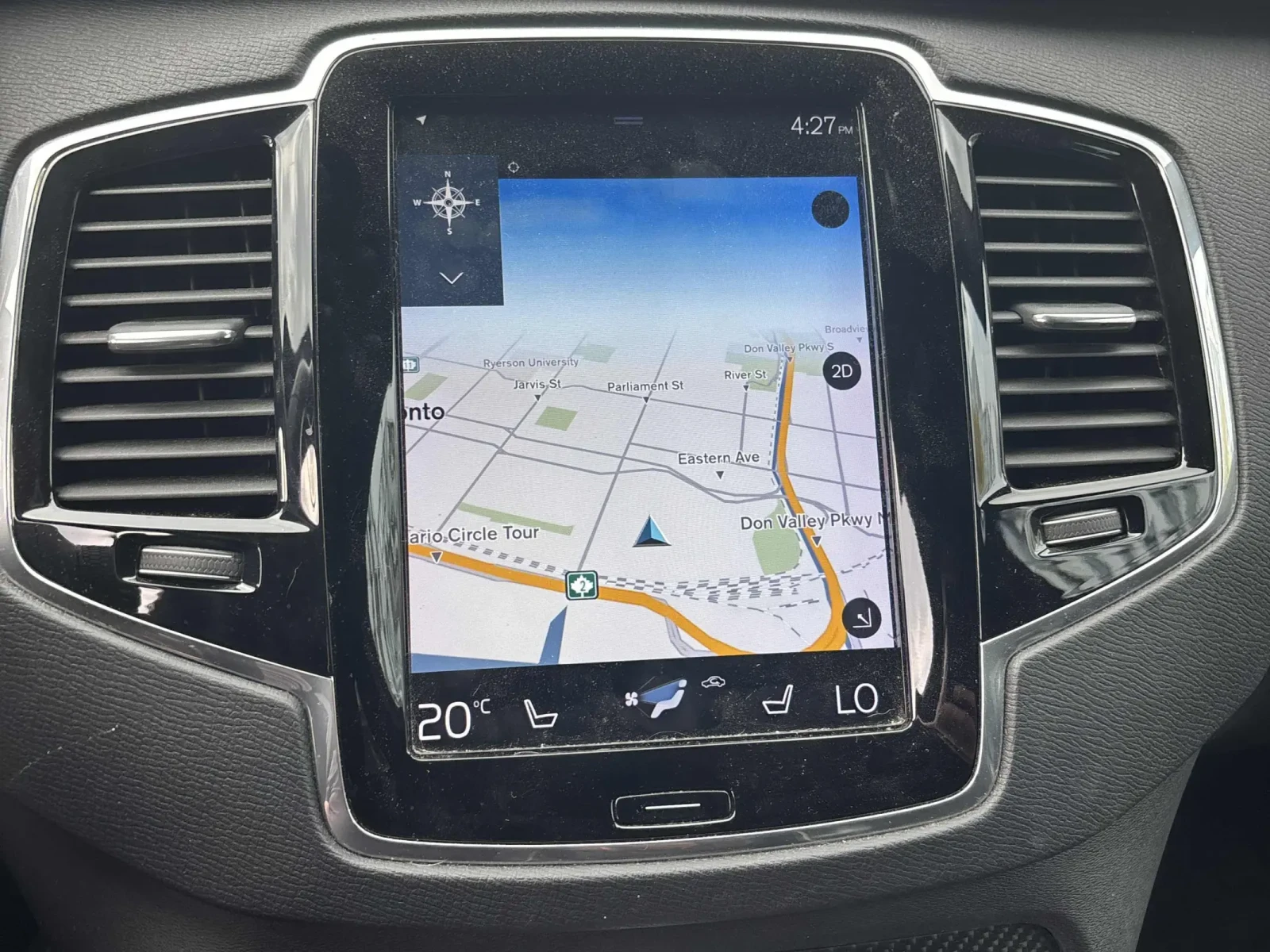 Volvo Xc90 AWD R-Design* Подгр* BOWER* Кам* пано* М.Точки* , снимка 9 - Автомобили и джипове - 56120326