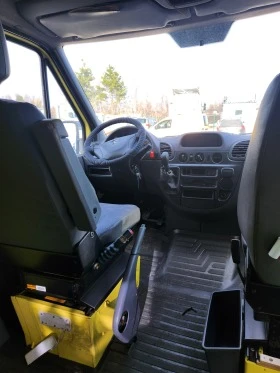 Mercedes-Benz Sprinter 208 СЕРВИЗЕН 208 CDI 2.2 355 , снимка 12