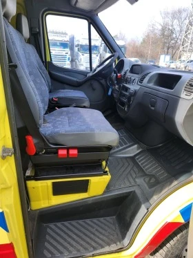 Mercedes-Benz Sprinter 208 СЕРВИЗЕН 208 CDI 2.2 355 , снимка 13