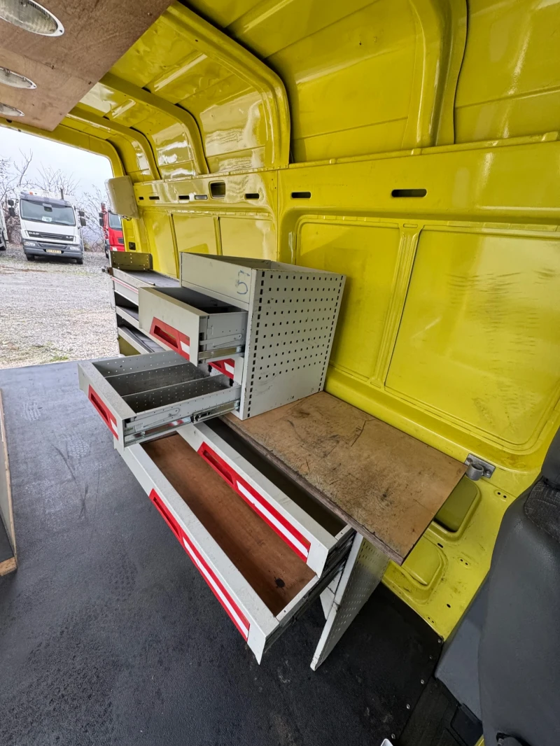 Mercedes-Benz Sprinter 208 СЕРВИЗЕН 208 CDI 2.2 355 , снимка 6 - Бусове и автобуси - 43415364