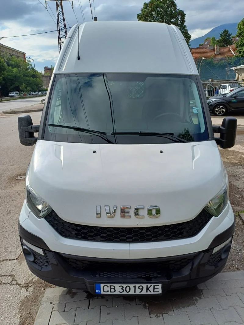 Iveco Daily, снимка 1 - Бусове и автобуси - 47174397