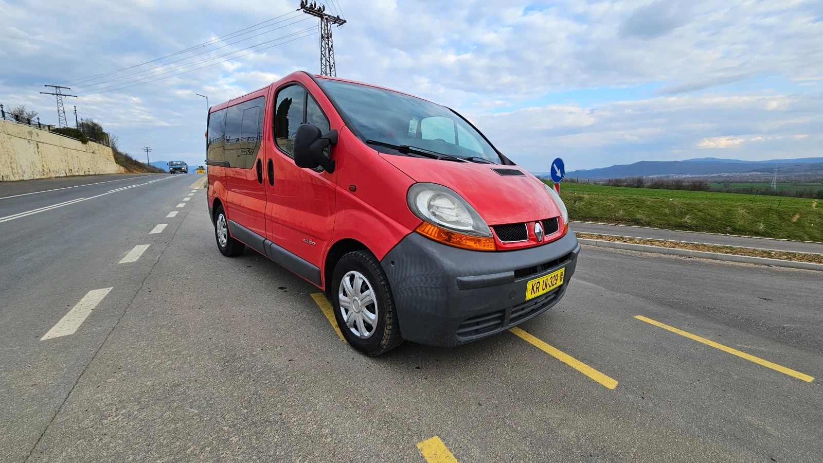 Renault Trafic 1.9DCI 8+ 1 Клима, снимка 8 - Бусове и автобуси - 53997104