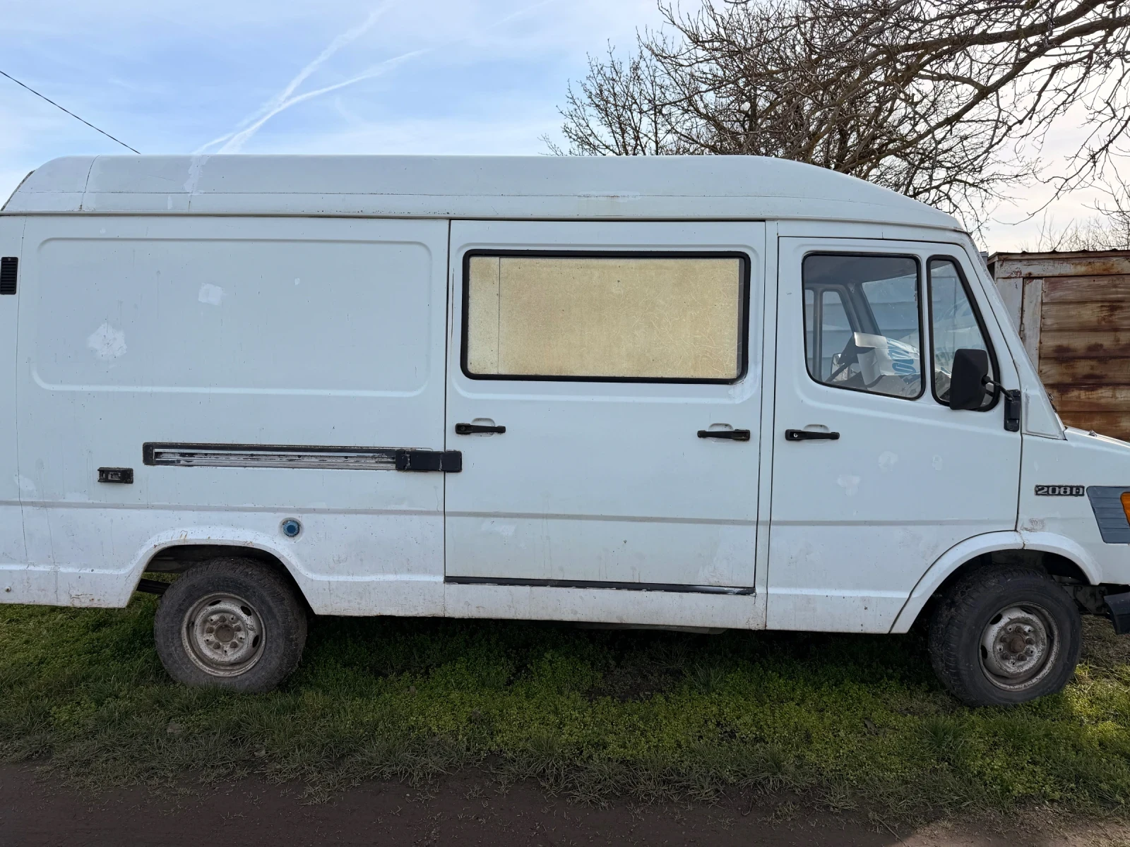 Mercedes-Benz 208 D, снимка 4 - Бусове и автобуси - 54024292