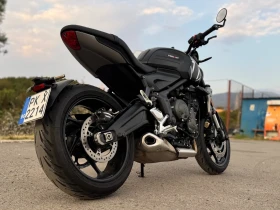Обява за продажба на Triumph Trident в гаранция, quick shifter ~13 000 лв. - изображение 2