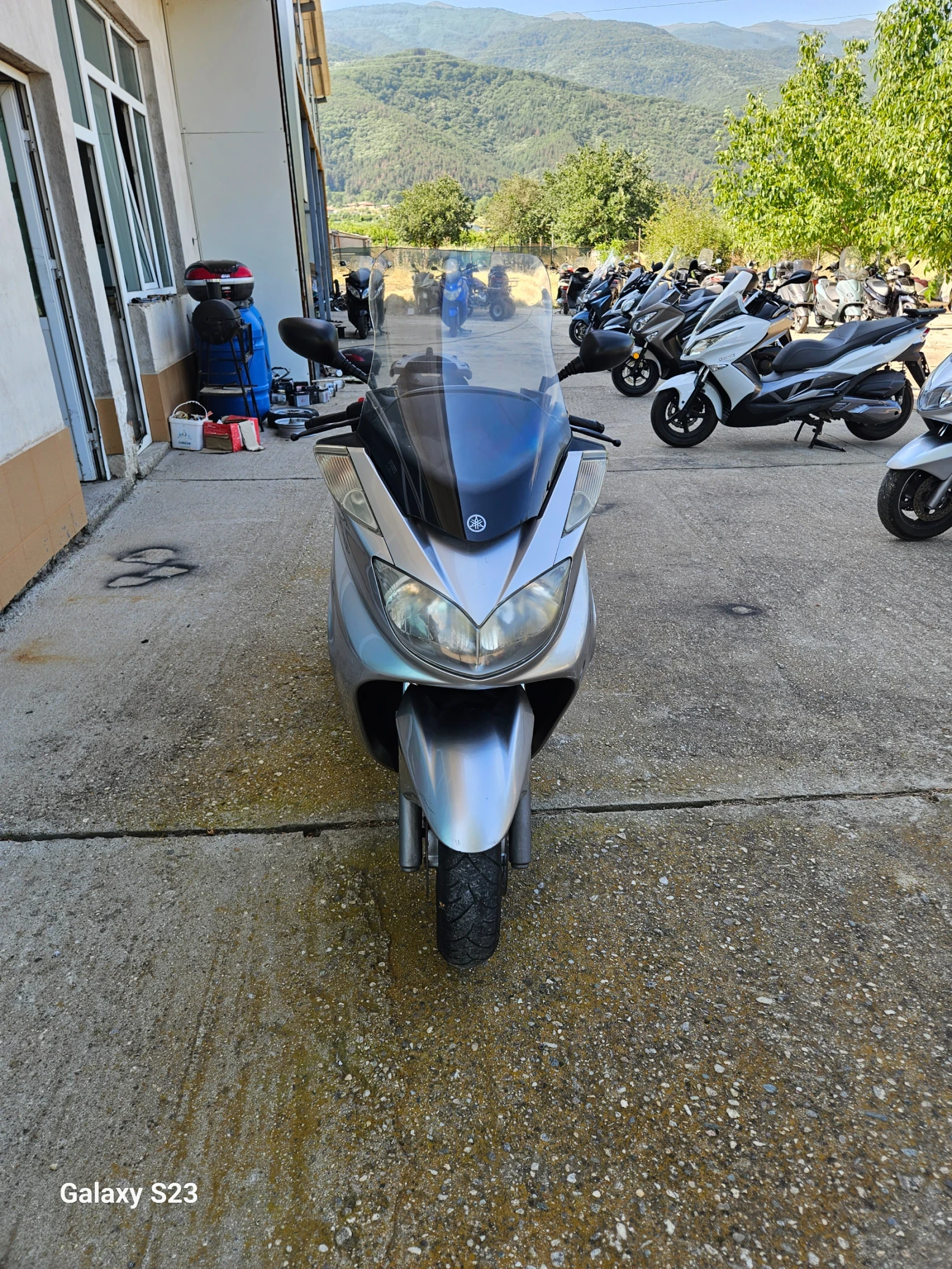 Yamaha Majesty 400 cc | Mobile.bg   12