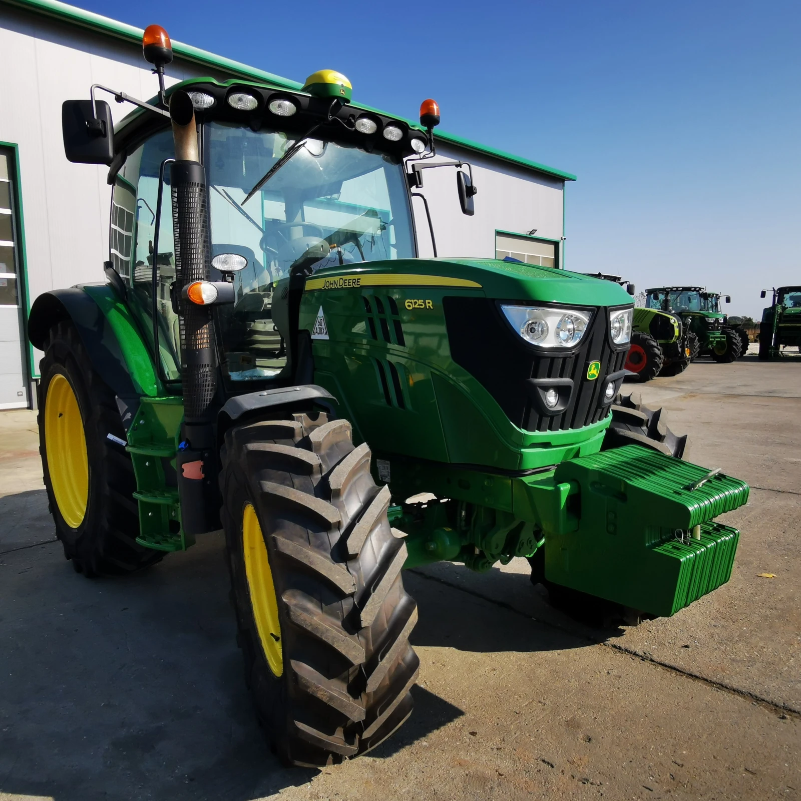 Трактор John Deere 6125R лизинг с 20%първоначална вноска, лихва3.3 % - изображение 2