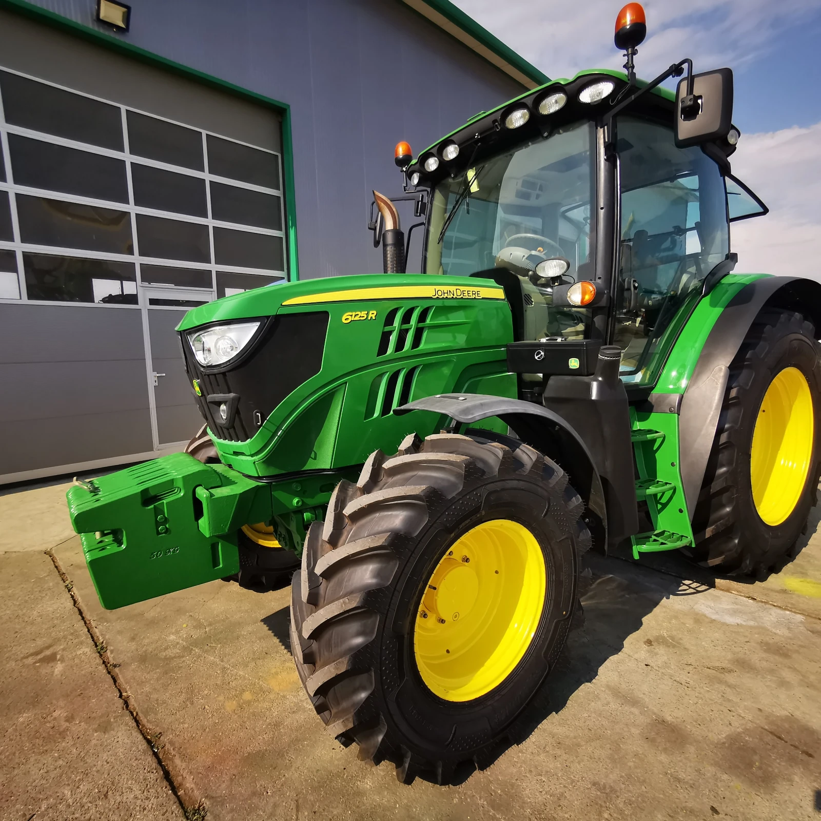 Трактор John Deere 6125R лизинг с 20%първоначална вноска, лихва3.3 % - изображение 3