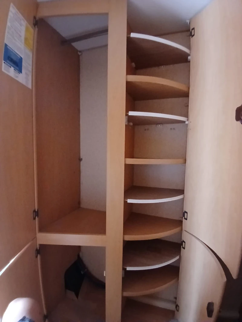 Каравана Bailey Senator 6, снимка 9 - Каравани и кемпери - 52244228