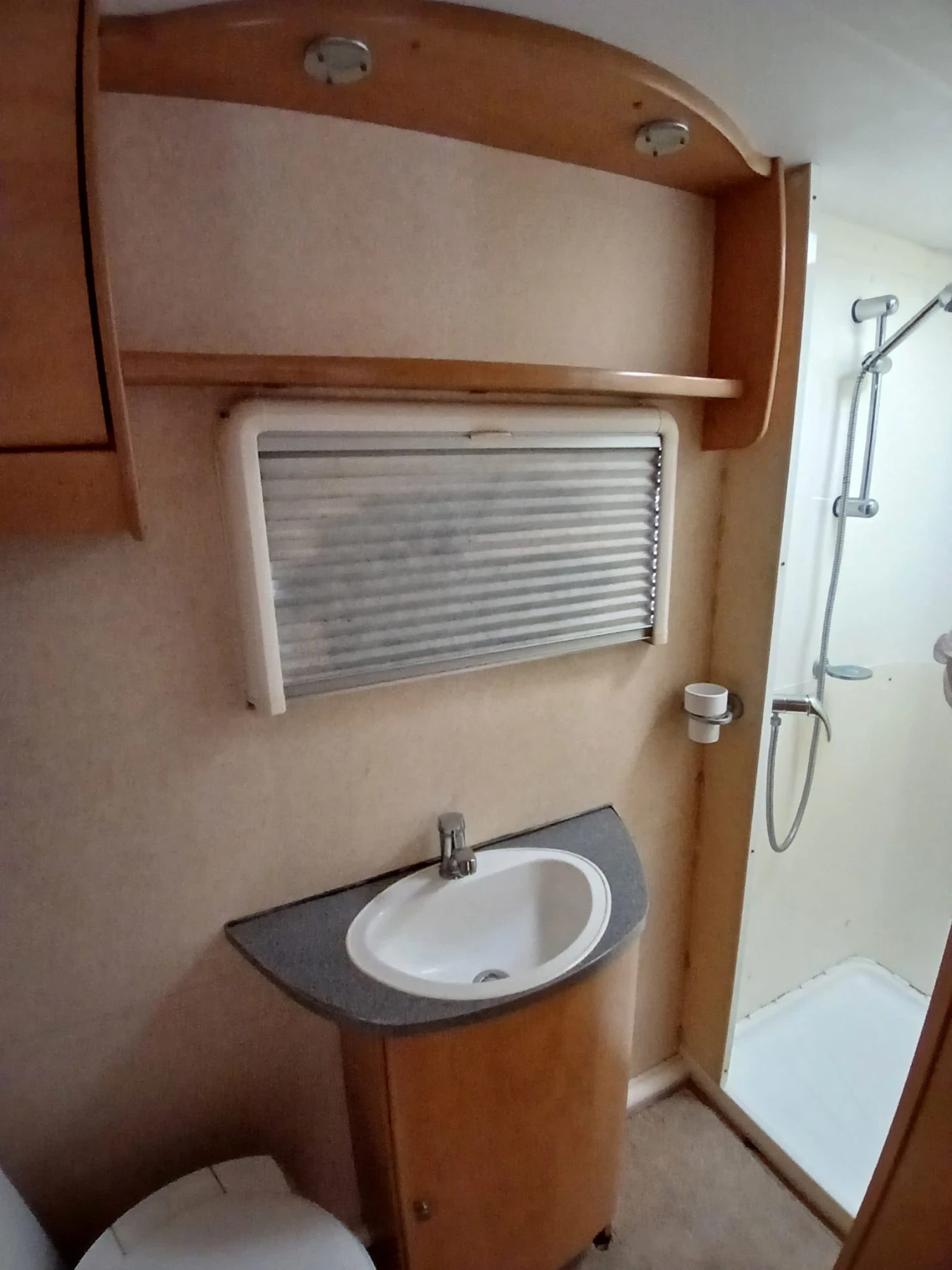  Bailey Senator 6 | Mobile.bg   14