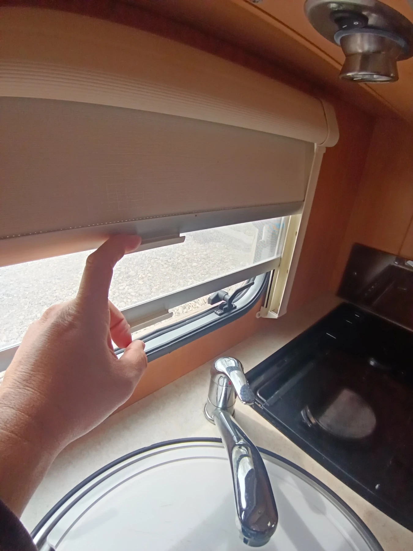 Каравана Swift Swift , снимка 9 - Каравани и кемпери - 54195936