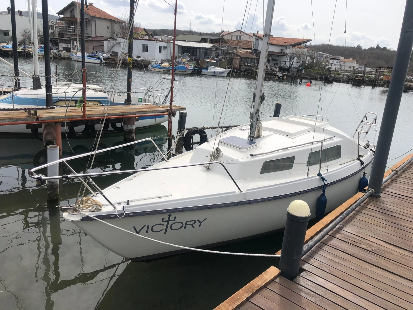 Ветроходна лодка Holland Boat Damio